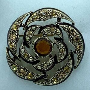 Antique Style Ornate Brown Brooch